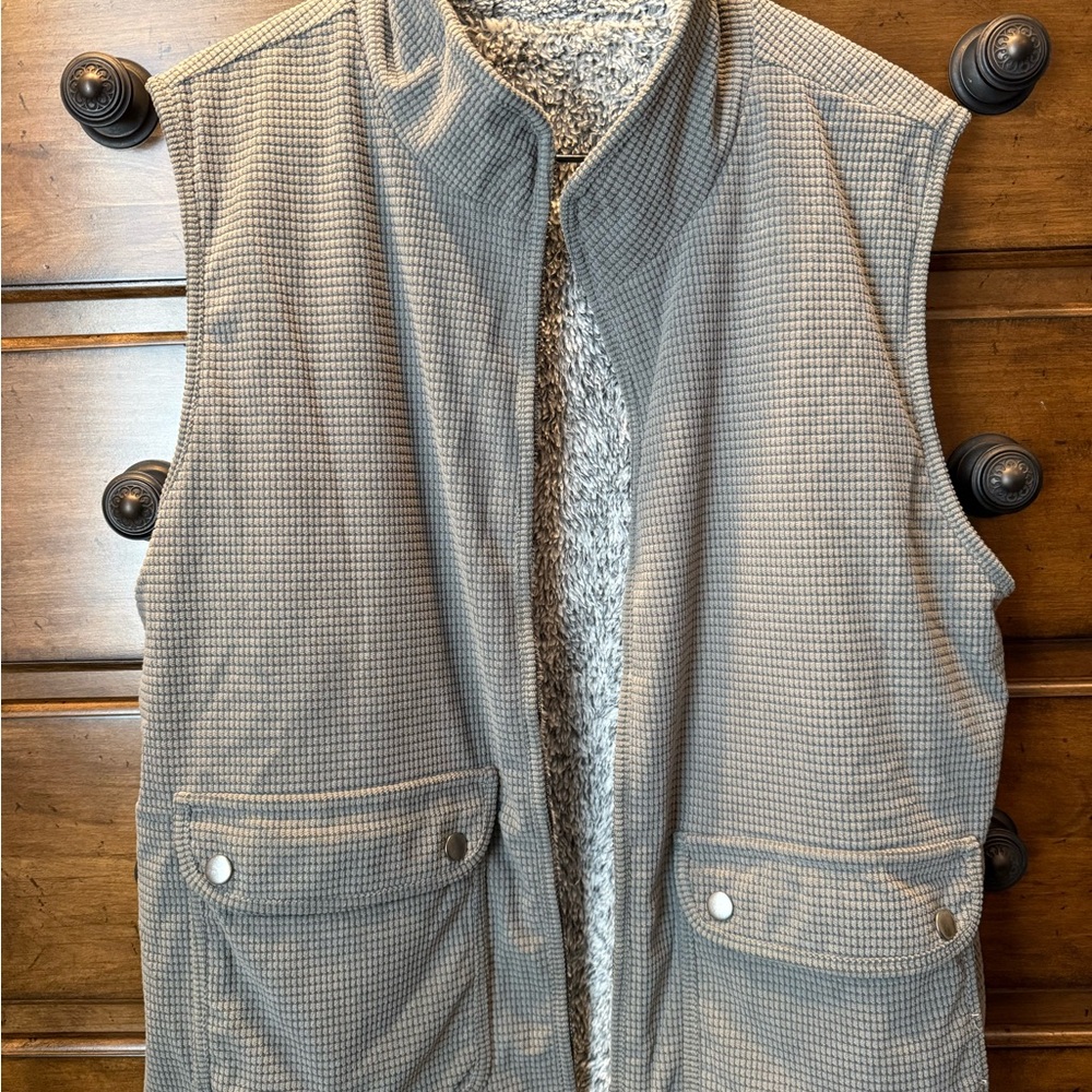 Men's Gray Houndstooth Vest
